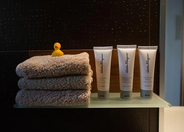 アパート Penthouse Duplex Overlooking The Mediterranean *