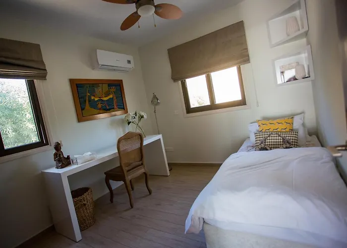 アパート Penthouse Duplex Overlooking The Mediterranean