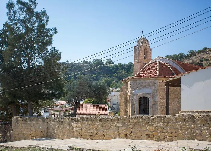 アパート Penthouse Duplex Overlooking The Mediterranean