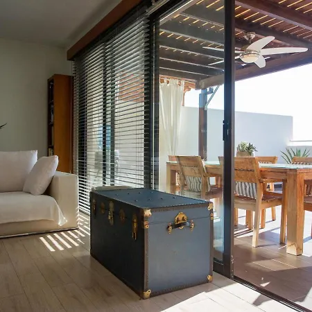 Apartment Penthouse Duplex Overlooking The Mediterranean Larnaca